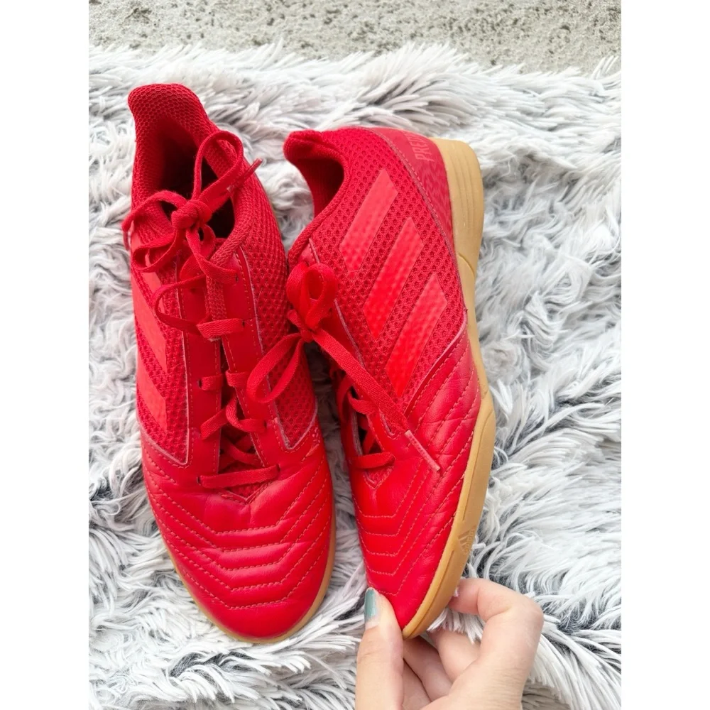adidas sala red